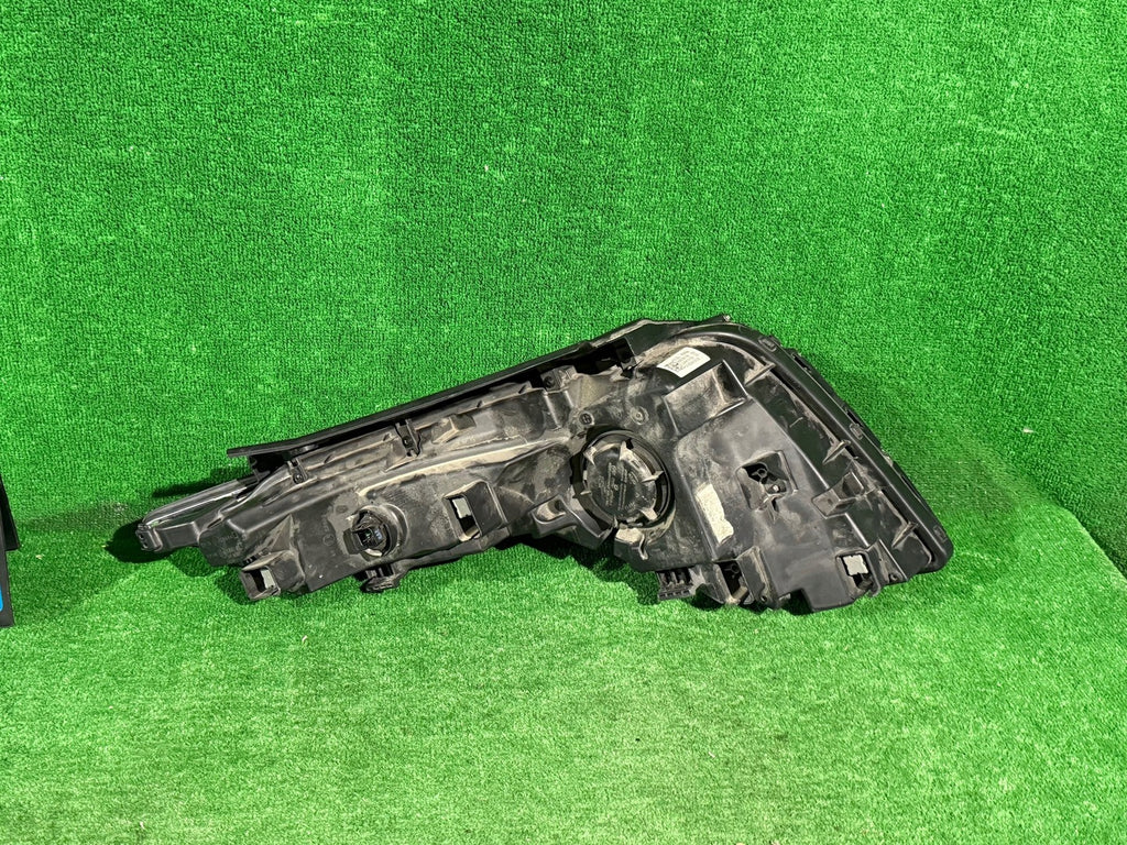 Frontscheinwerfer Hyundai Tucson 92207N7100 Ein Stück (Rechts oder Links)