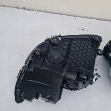 Load image into Gallery viewer, Frontscheinwerfer Mercedes-Benz W206 A2069066204 A2069068104 Rechts oder Links SCH9691464769kg