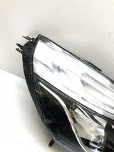 Load image into Gallery viewer, Frontscheinwerfer Renault Clio 260103317R Rechts Scheinwerfer Headlight