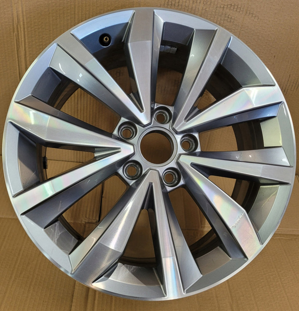 1x Alufelge 17 Zoll 7.0" 5x112 45ET 2GA601025P VW T-Roc I Rim Wheel FEL2456737423za
