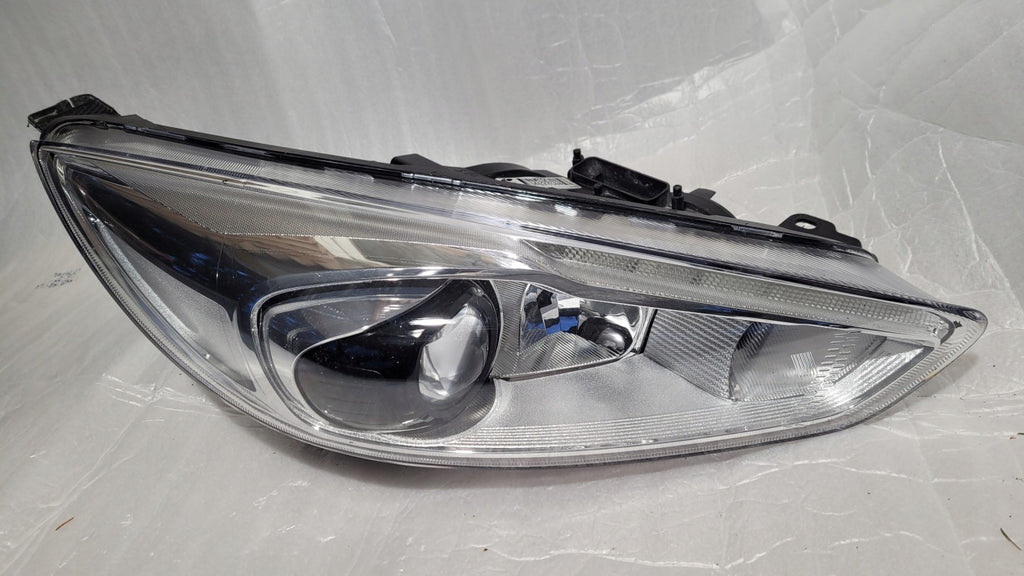 Frontscheinwerfer Ford Focus F1EB-13005-AD Xenon Rechts Scheinwerfer Headlight SCH4955851333gs