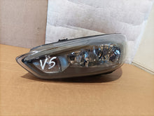 Load image into Gallery viewer, Frontscheinwerfer Ford Focus F1EB-13W030-A LED Links Scheinwerfer Headlight