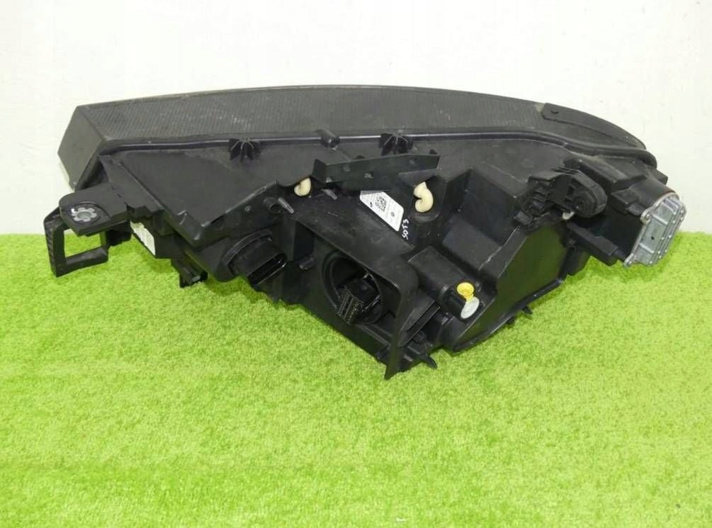 Frontscheinwerfer VW I 11B941036M Rechts Scheinwerfer Headlight SCH7632310735on