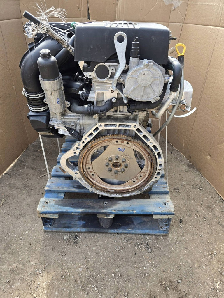 Motor Mercedes-Benz W204 271910 1.6 156PS 115kW 132TKm 2009 Benzin Komplett