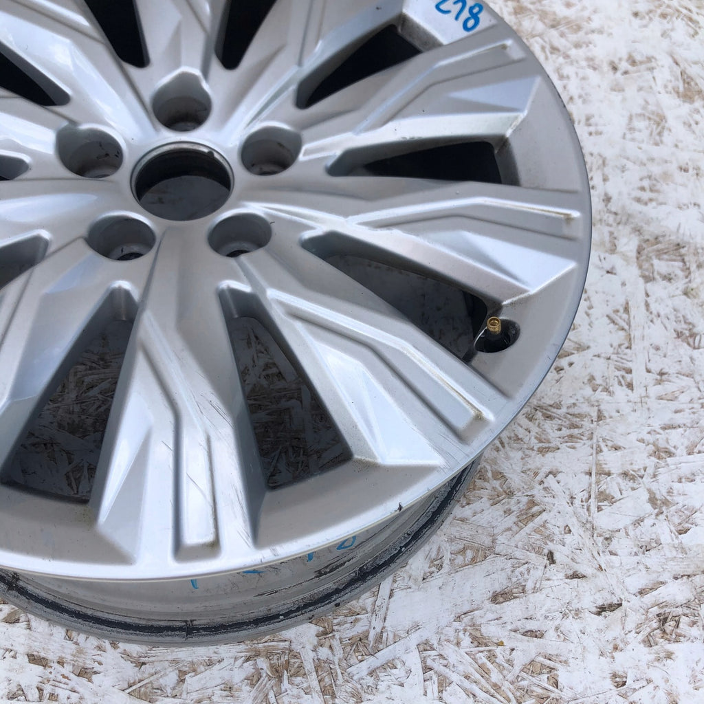 1x Alufelge 18 Zoll 7.5" 5x112 39ET Glanz Silber 8W0071498 Audi A4 B9 Rim Wheel