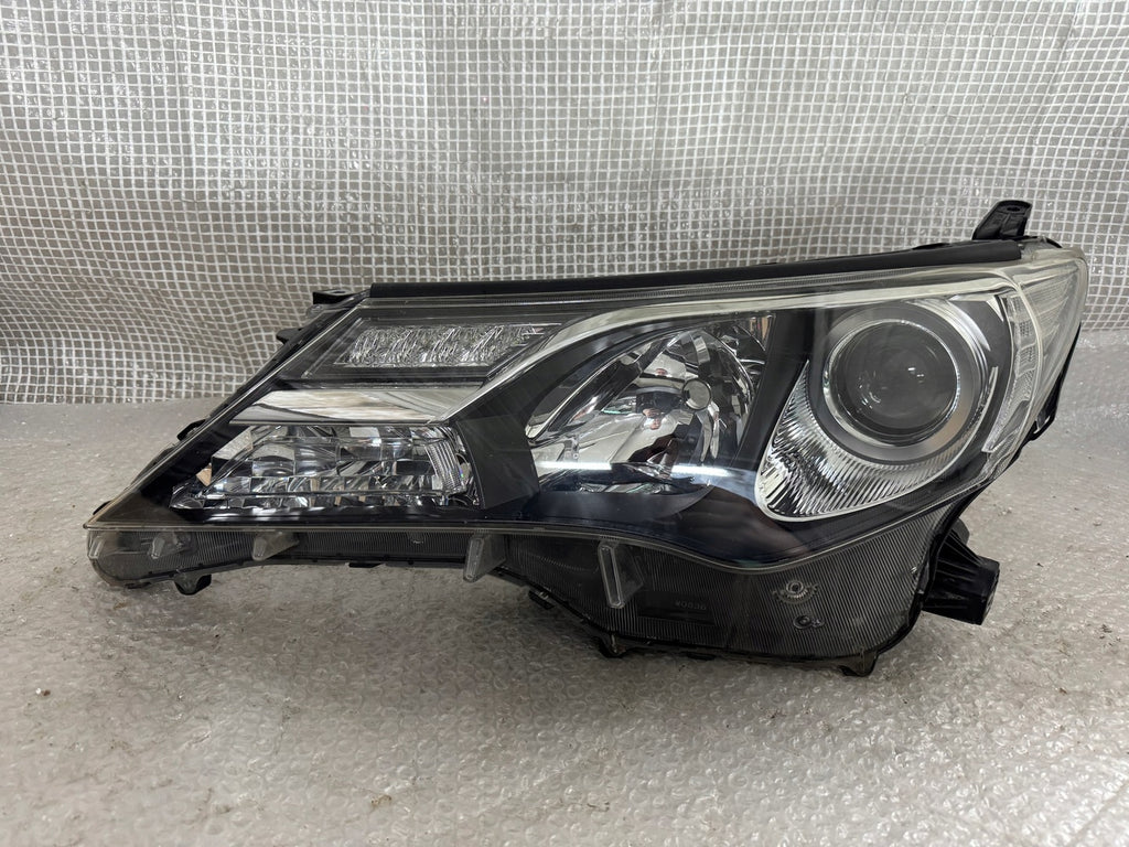 Frontscheinwerfer Toyota 8117042450 Links Scheinwerfer Headlight SCH2736726803hy