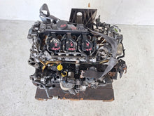 Load image into Gallery viewer, Motor Opel Renault Vivaro M9RA630 2.0 DCI 113PS Benzin Engine Unkomplett MOT4573073888pa