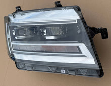 Laden Sie das Bild in den Galerie-Viewer, Frontscheinwerfer Man Tge 7C1941036C Rechts Scheinwerfer Headlight SCH7570005911tp