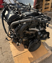 Laden Sie das Bild in den Galerie-Viewer, Motor Citroën C4 Cactus HN01 1.2 110PS 81kW 176TKm 2016 Benzin Engine Komplett MOT2415565662hw