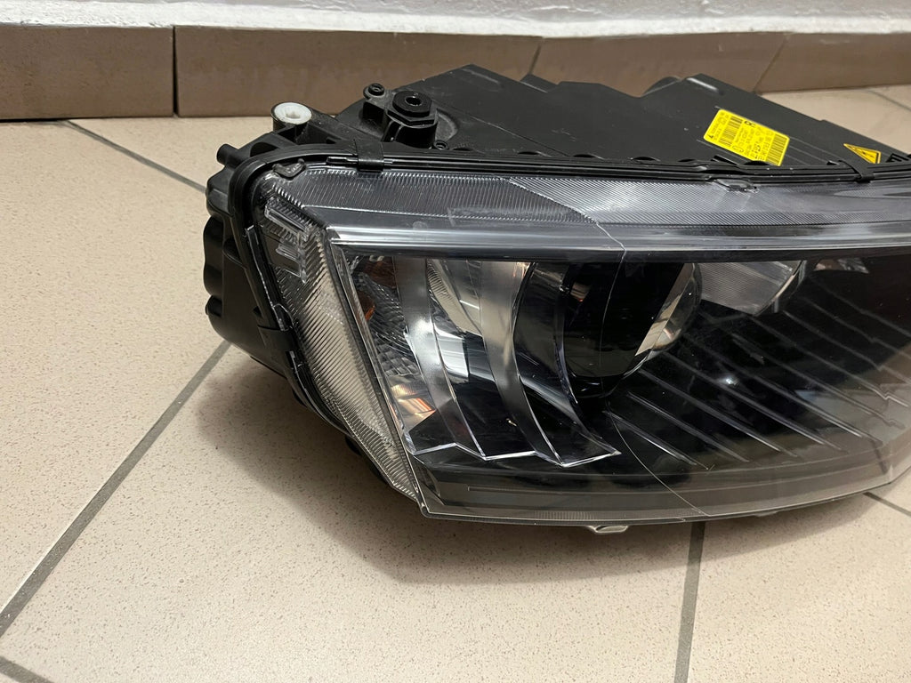 Frontscheinwerfer Skoda Octavia III 5E1941018B Xenon Rechts Headlight SCH5839603927vc