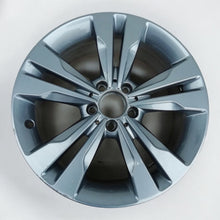 Laden Sie das Bild in den Galerie-Viewer, 1x Alufelge 18 Zoll 7.5&quot; 5x112 A2464010400 Mercedes-Benz W246 Rim Wheel