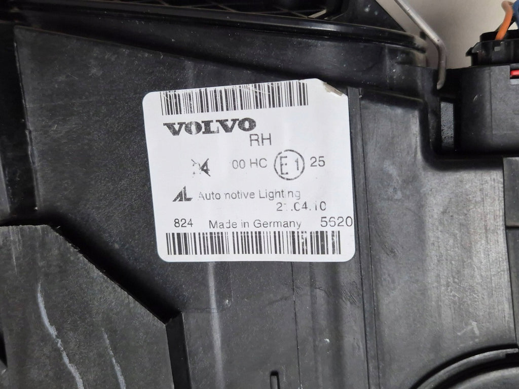 Frontscheinwerfer Volvo S40 HCHR652 LE06G6152 Rechts Scheinwerfer Headlight SCH3956839648yi