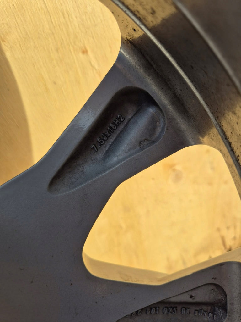 1x Alufelge 17 Zoll 7.0" 5x112 49ET Glanz Schwarz 5G0601025DK VW Golf I Alltrack FEL7253095959cz