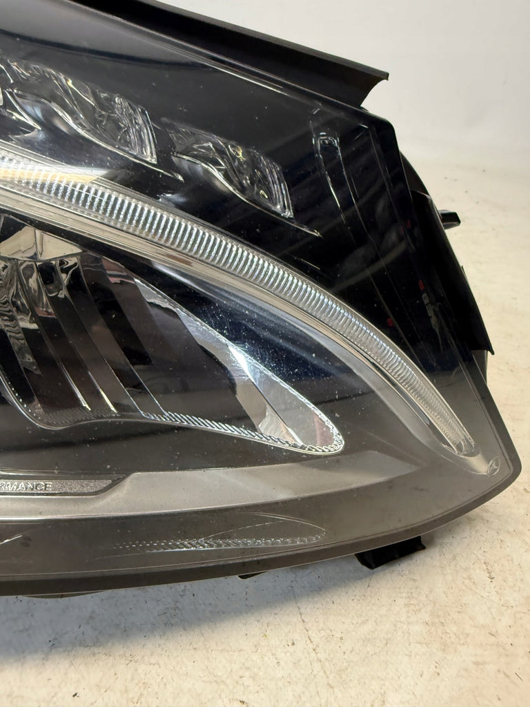 Frontscheinwerfer Mercedes-Benz W205 A2059067403 85122000 LED Rechts Headlight SCH9111173196ai