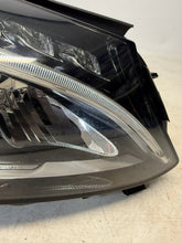 Laden Sie das Bild in den Galerie-Viewer, Frontscheinwerfer Mercedes-Benz W205 A2059067403 85122000 LED Rechts Headlight SCH9111173196ai