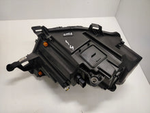 Load image into Gallery viewer, Frontscheinwerfer Skoda Kamiq 658941015 LED Links Scheinwerfer Headlight SCH8345746441fo