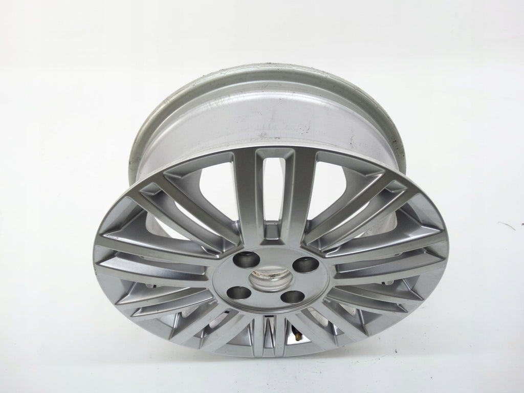 1x Alufelge 15 Zoll 5.5" 4x100 41ET Glanz Silber 1S0601025CD VW Up! Rim Wheel