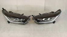 Load image into Gallery viewer, Frontscheinwerfer Toyota Yaris PPH9097 Links Scheinwerfer Headlight