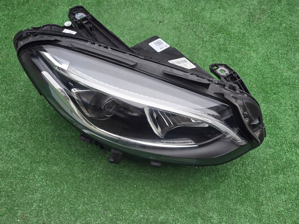 Frontscheinwerfer Mercedes-Benz W246 A2469067001 Rechts Scheinwerfer Headlight SCH2002825377xi
