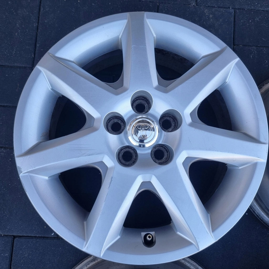 4x Alufelge 16 Zoll 6.0" 5x100 45ET Silber Toyota Iii Rim Wheel FEL9441097612co