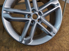 Laden Sie das Bild in den Galerie-Viewer, 1x Alufelge 19 Zoll 7.5&quot; 5x105 95016099 Opel Zafira Mokka X Rim Wheel