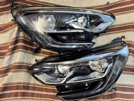 Frontscheinwerfer Renault 90060925 90060926 LED Ein Stück (Rechts oder Links)