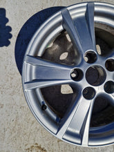 Laden Sie das Bild in den Galerie-Viewer, 1x Alufelge 16 Zoll 6.5" 5x114.3 39ET 42611-0F120 Toyota Verso Rim Wheel FEL3859073601za