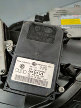 Laden Sie das Bild in den Galerie-Viewer, Frontscheinwerfer Audi A3 8V0941031AE Xenon Links Scheinwerfer Headlight