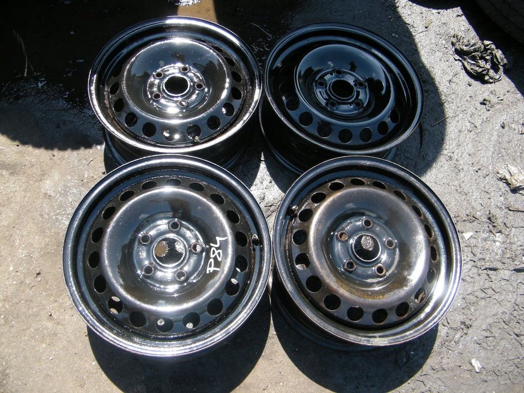4x Alufelge 15 Zoll 6.0" 5x112 47ET Silber VW Caddy V Golf III Jetta VI Touran FEL6297762883ba