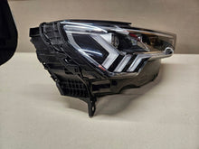 Laden Sie das Bild in den Galerie-Viewer, Frontscheinwerfer Audi Q3 83A941034 LED Rechts Scheinwerfer Headlight SCH5118177396rh
