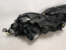 Load image into Gallery viewer, Frontscheinwerfer VW Golf VIII 5H1941005 5H1941006 LED Rechts oder Links SCH8224148521wt