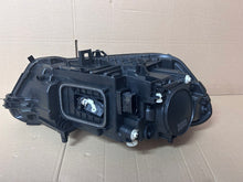 Laden Sie das Bild in den Galerie-Viewer, Frontscheinwerfer Mercedes-Benz Cla A1189063900 LED Links Scheinwerfer Headlight