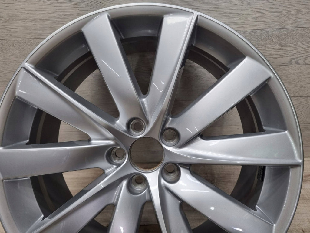 1x Alufelge 19 Zoll 8.0" 5x108 42 5ET Glanz Silber 31362276 Volvo Xc90 Rim Wheel FEL6089347263vj