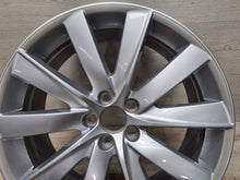 Laden Sie das Bild in den Galerie-Viewer, 1x Alufelge 19 Zoll 8.0" 5x108 42 5ET Glanz Silber 31362276 Volvo Xc90 Rim Wheel FEL6089347263vj
