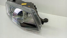 Laden Sie das Bild in den Galerie-Viewer, Frontscheinwerfer Skoda Octavia III 5E1941016 Xenon Rechts Headlight SCH1118050748sj