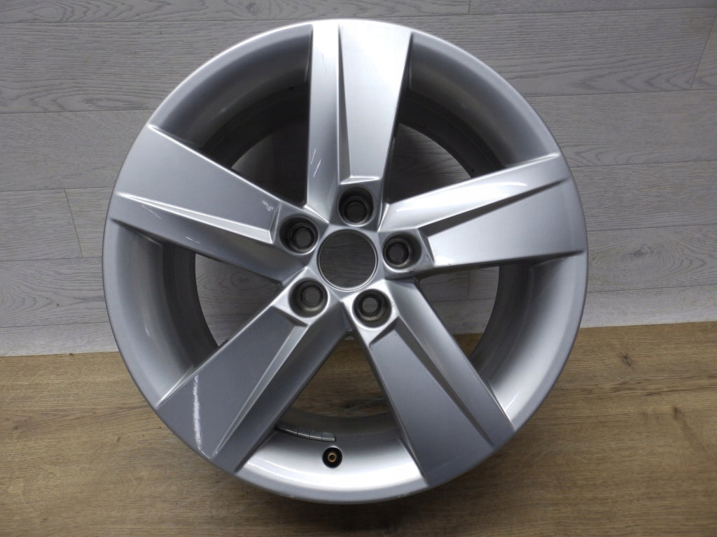 1x Alufelge 16 Zoll 7.0" 5x100 46ET 6V0601025B Skoda Fabia Iii Rim Wheel FEL6910762131ag