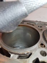 Laden Sie das Bild in den Galerie-Viewer, Motorblock Audi Seat Skoda VW CDH DÓŁ A 1.8 TFSI 06H103021L Benzin Unkomplett