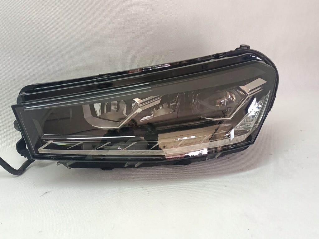 Frontscheinwerfer Skoda Fabia 6VB941015 Links Scheinwerfer Headlight SCH1315775486km