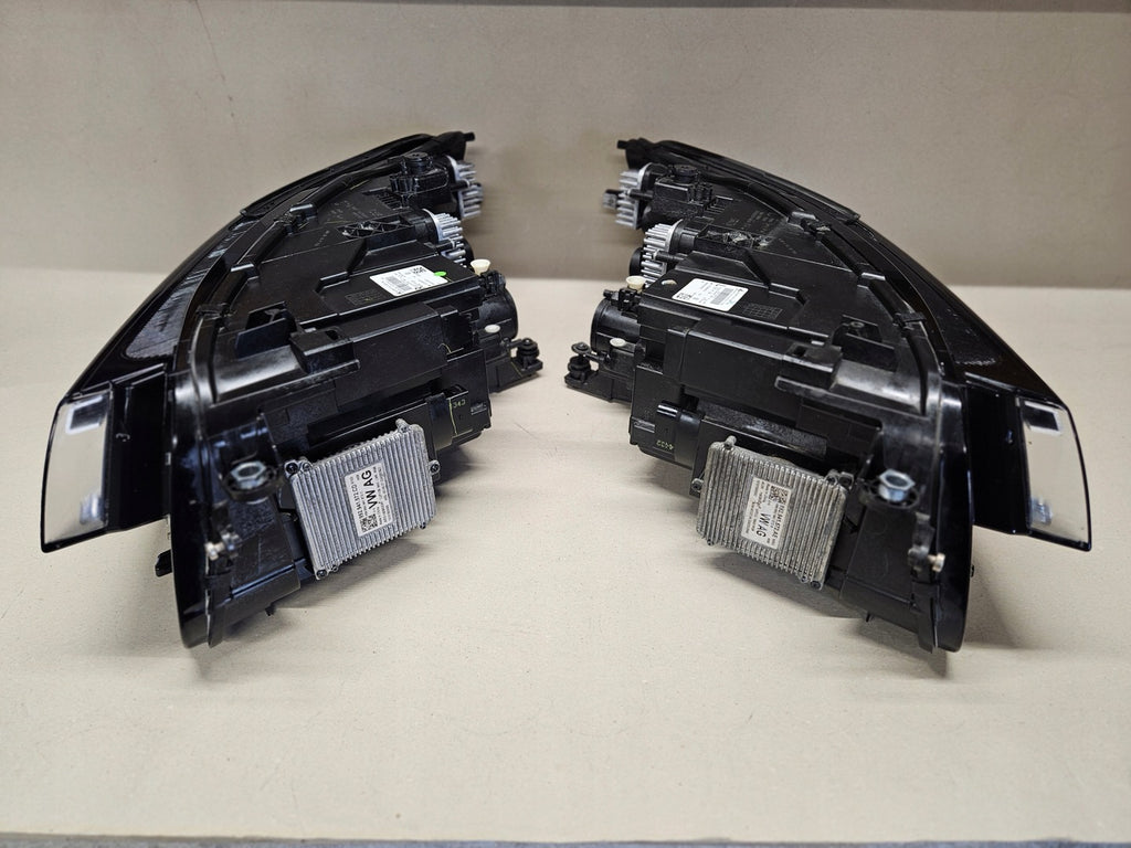 Frontscheinwerfer VW Tiguan 5NN941081D 5NN941082D Full LED Ein Satz Headlight