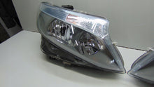 Laden Sie das Bild in den Galerie-Viewer, Frontscheinwerfer Mercedes-Benz Vito W447 A4478200061 Ein Satz Headlight SCH8020249644jb
