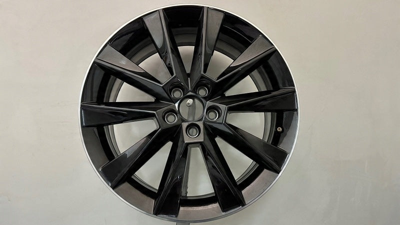 1x Alufelge 17 Zoll 7.0" 5x100 46ET Glanz Schwarz 5JJ601025 Skoda Rim Wheel