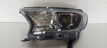 Laden Sie das Bild in den Galerie-Viewer, Frontscheinwerfer Ford Ranger JB3B-13E015 LED Links Scheinwerfer Headlight