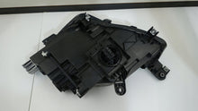 Laden Sie das Bild in den Galerie-Viewer, Frontscheinwerfer Audi Ateca 576941032B 1EX014891-32 FULL LED Rechts Headlight