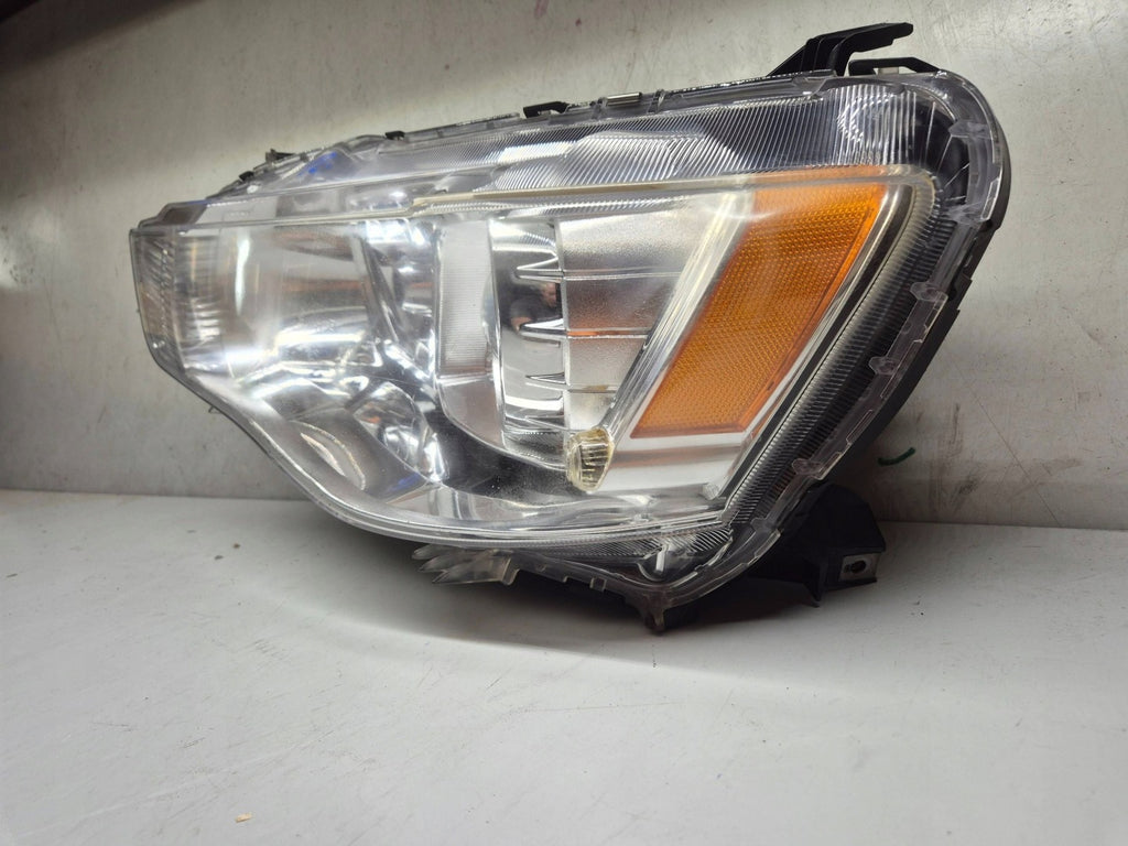 Frontscheinwerfer Mitsubishi Outlander II ZWW2453 Links Scheinwerfer Headlight SCH2293646159if