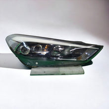 Laden Sie das Bild in den Galerie-Viewer, Frontscheinwerfer Hyundai Tucson 92102-D7201 FULL LED Rechts Headlight