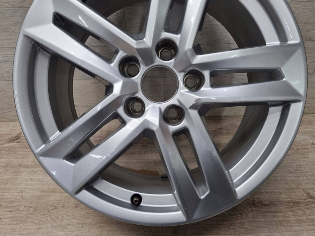 1x Alufelge 17 Zoll 7.0" 5x112 42ET Glanz Silber 8W0601025P Audi A4 Rim Wheel FEL6360651742rb
