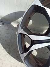 Laden Sie das Bild in den Galerie-Viewer, 1x Alufelge 18 Zoll 7.0&quot; 5x108 47 5ET JX7J-1007-E1A Ford Focus Rim Wheel