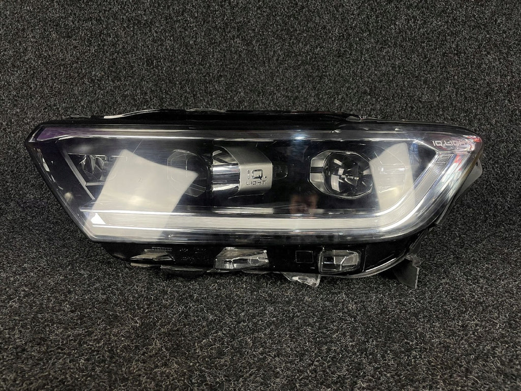 Frontscheinwerfer VW T-Roc 2GA941035AF Links Scheinwerfer Headlight