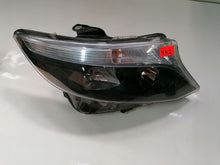 Laden Sie das Bild in den Galerie-Viewer, Frontscheinwerfer Mercedes-Benz Vito W447 A4479067800 Rechts Headlight SCH9679634082ro