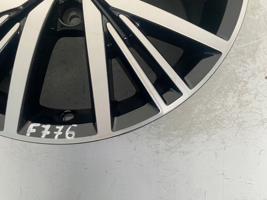 1x Alufelge 17 Zoll 6.5" 5x112 46ET 5G0601025CD VW Golf Vii Rim Wheel FEL1890577676wx